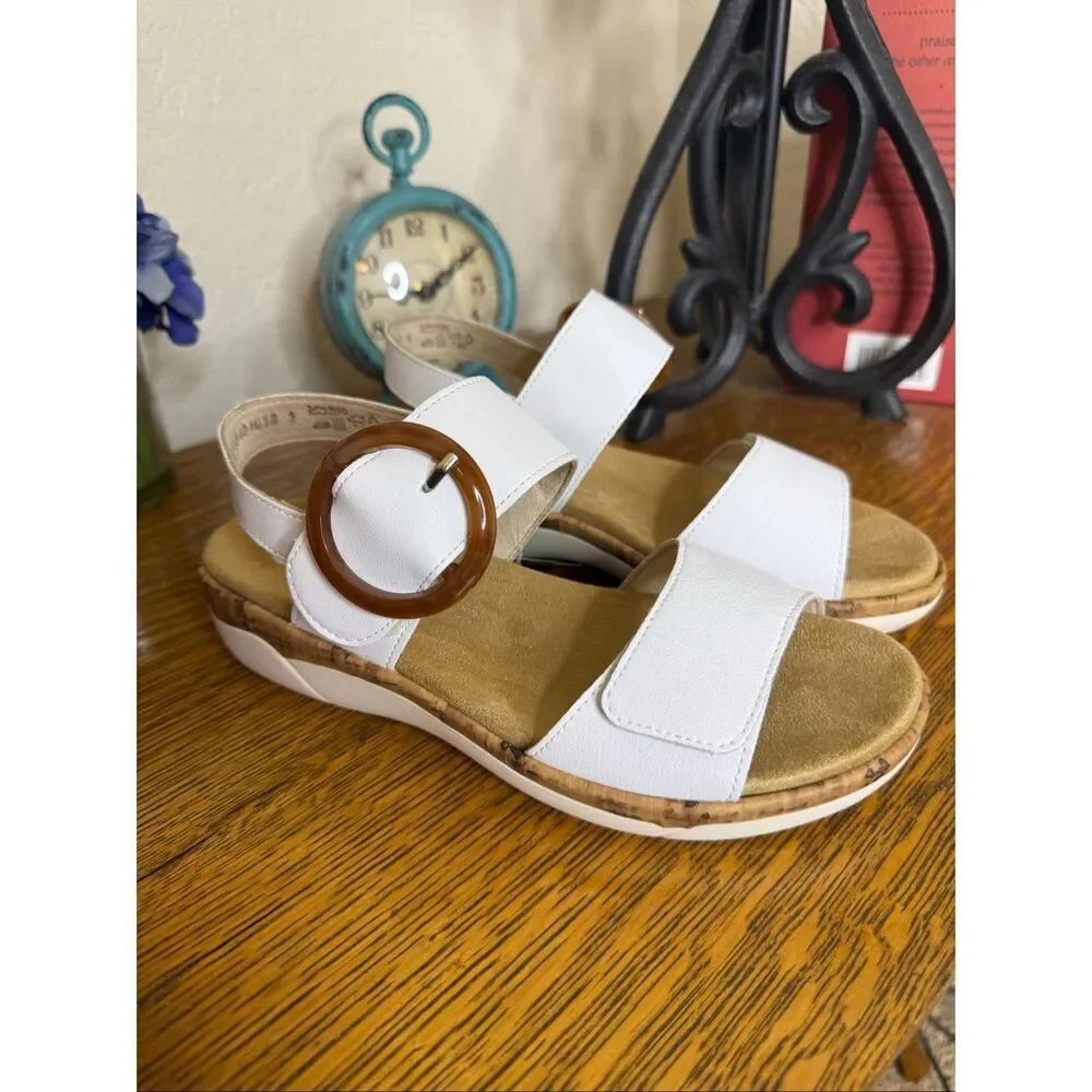 Remonte Jocelyn 53 Sandal in Weiss Summer, Casual, Comfort, Boho-Chic, Beach